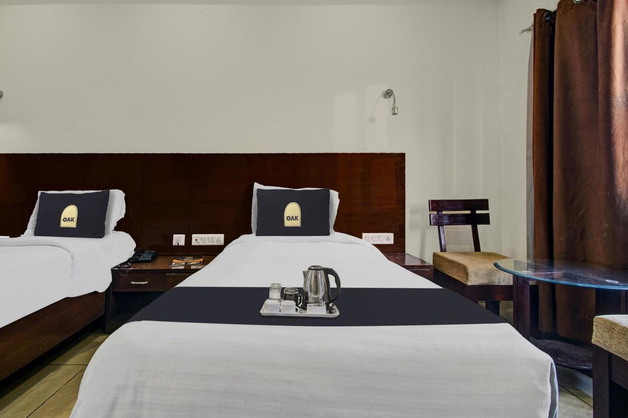 Townhouse Oak Heritage Heights Hotel Jaipur